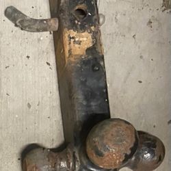 Tri-Ball 3-In-One Hitch