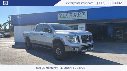 2018 Nissan TITAN XD