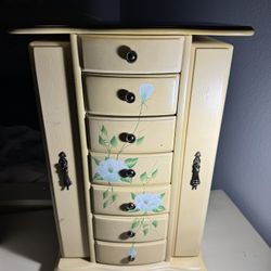 Jewelry Box Storage 