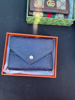 Cartera LV