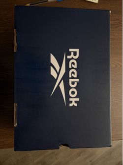 Reebok Tennis Shoe
