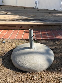 Umbrella stand-cement