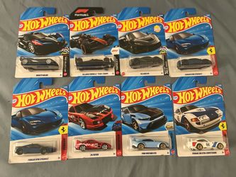Hot Wheels Die-Cast Cars Lot of 8