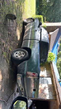 2004 Chevy cateye