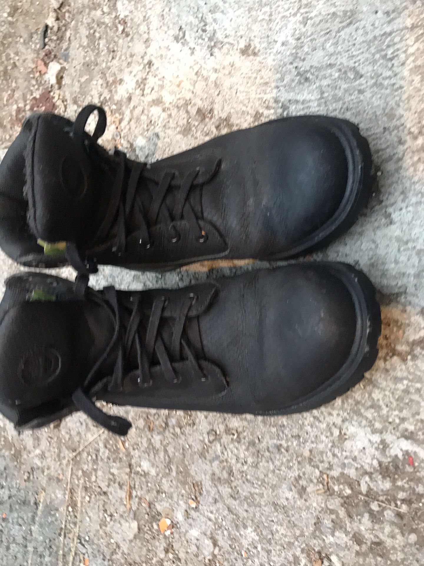 Men’s Helcor Timberland boots size 9
