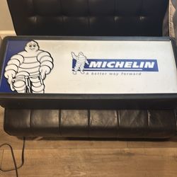 Michelin sign that lights up