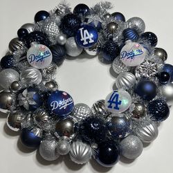 Dodgers door wreath, Christmas Wreath