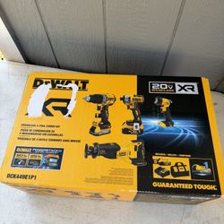 Dewalt 20V MAX XR Brushless 4-Tool Combo Kit