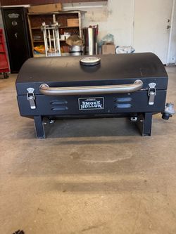 Smoke Hollow Portable Tabletop Gas Grill