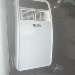 Used AC window unit
