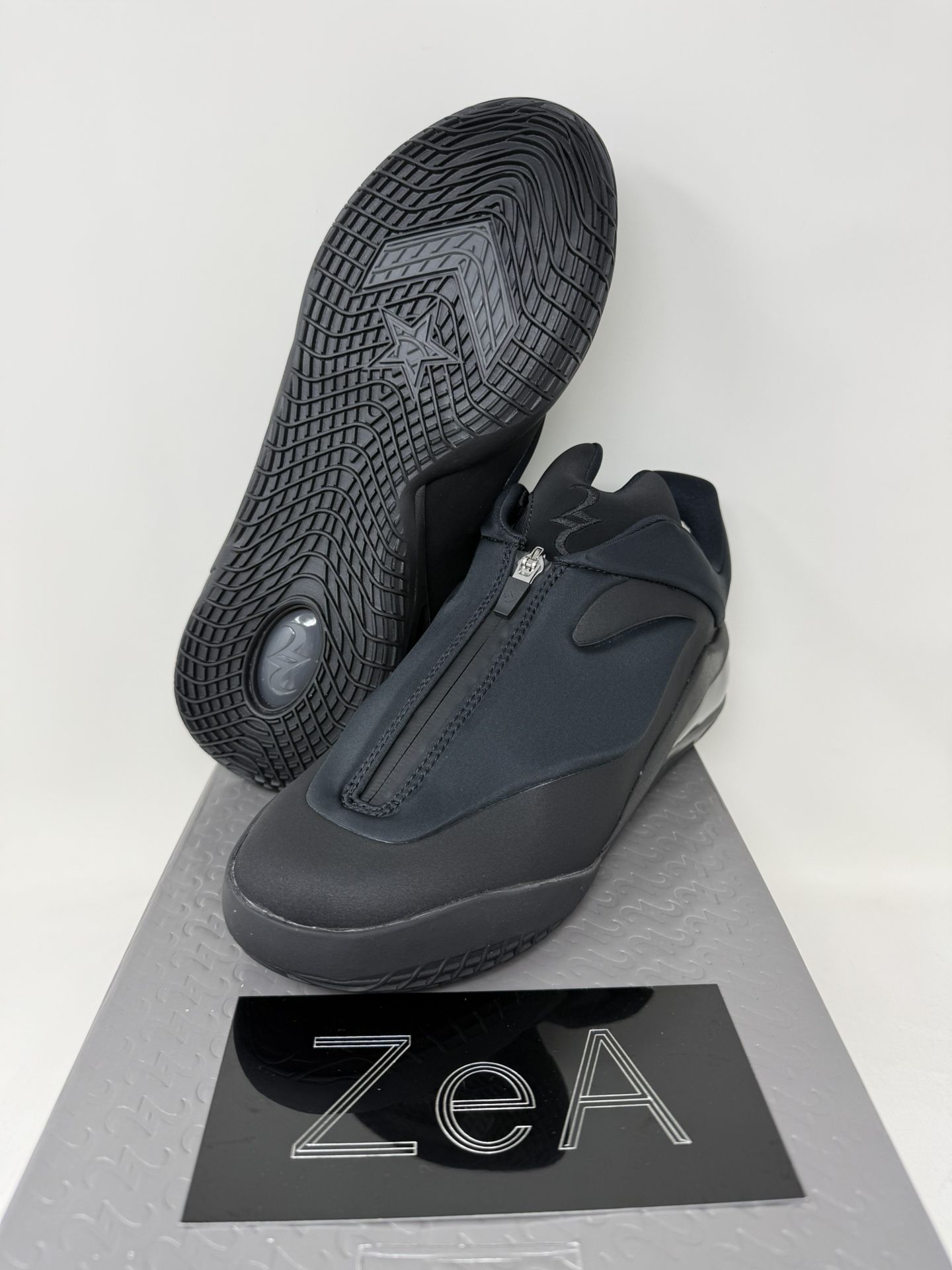 Converse Shai 001 Black Size 9