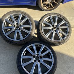 Lexus is Wheel 