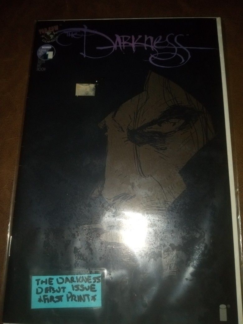 First Issue, First Print Of The Alternative Cover Of The Darkness Comic Issue 1