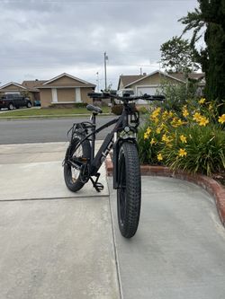 Eahora Electric XC200 Fat Tire Bike for Sale in Fountain Valley
