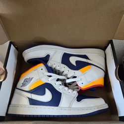 Air Jordan 1 Mid Deep Royal Blue Laser Orange