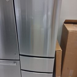 GE Bottom Freezer Refrigerator 3-Door