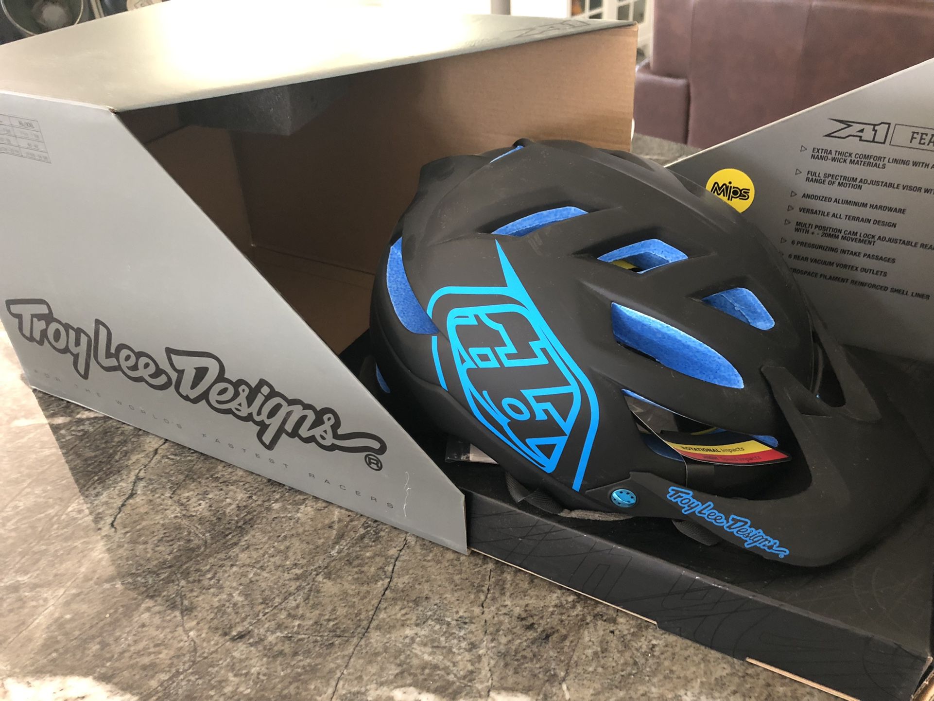 Mountain Biking Troy Lee Designs Carbon Helmet New In Box Troy Lee - Main Image