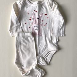 New Baby Gap Long Sleeve Bodysuit And Leggings Size 3-6 Months