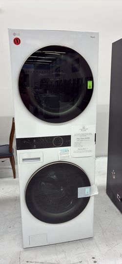 LG Gas Tower: Open Box Keep $1,300 in Your Pocket VS MSRP