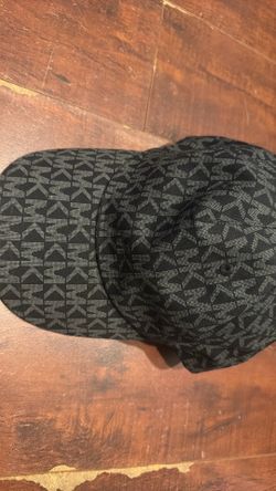 Women’s Michael kors hat