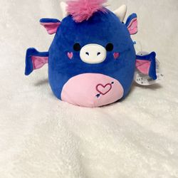 NWT Squishmallows 8” Lachlan the Dragon Valentine’s Plush