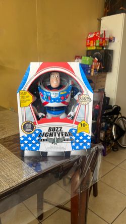 Buzz lightyear