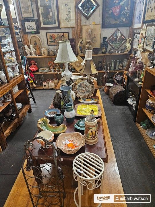 Antiques,collectibles,Vintage,furniture,toys,cars,