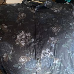 Globe Men’s Dress Shirt 