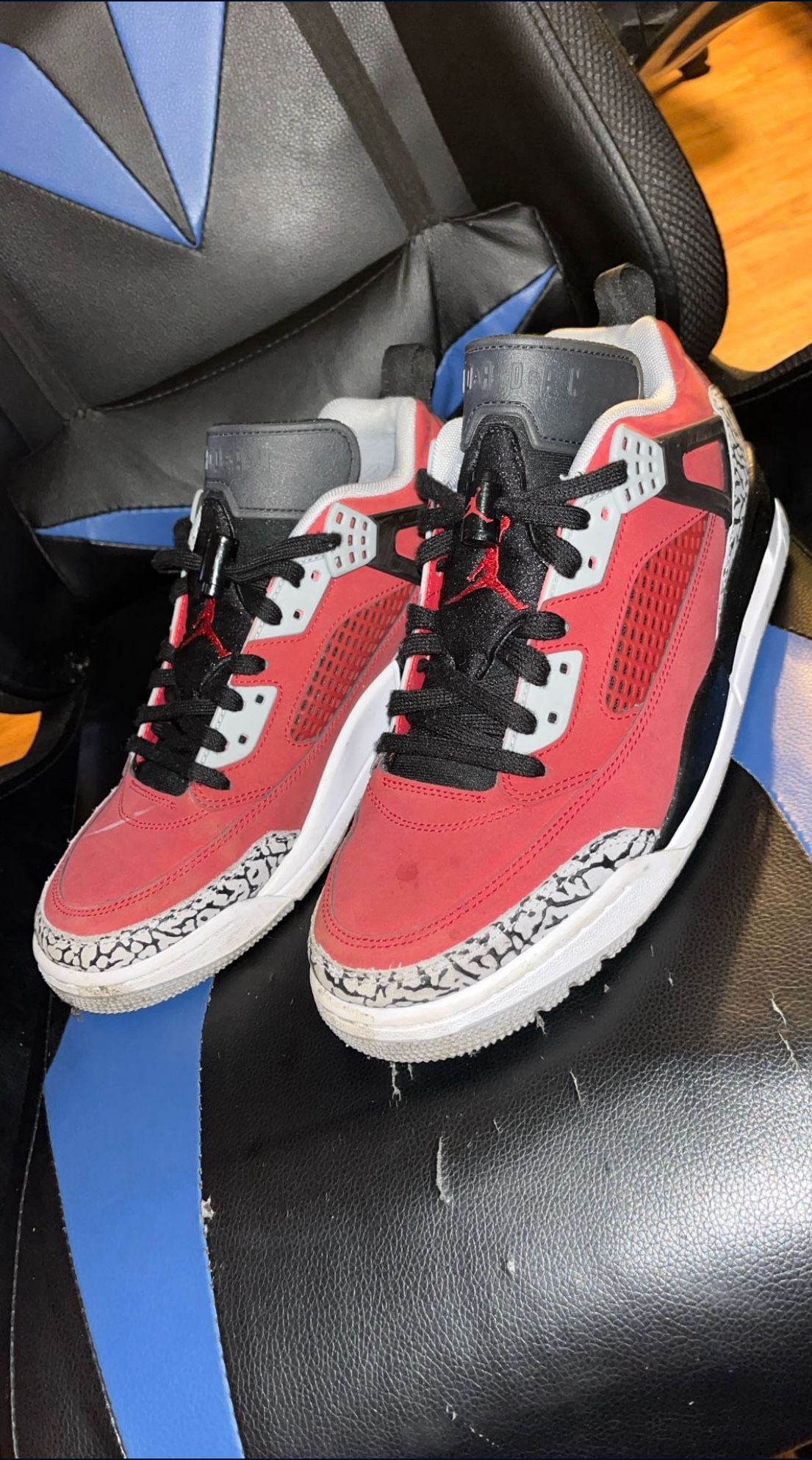 Jordan Spikz Lows Doorpickup Only
