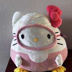 jumbo hello kitty squish mellow