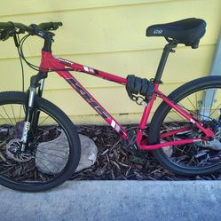 Sixfifty200 KHS mountain bike