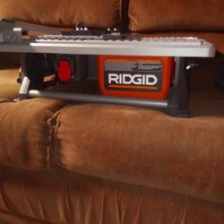 Rigid 6.5 amp 7" Table Top Corded Wet Tile Saw 