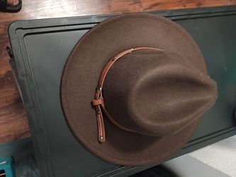 Women's hats