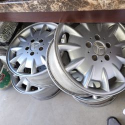 Mercedes Rims W210 $200