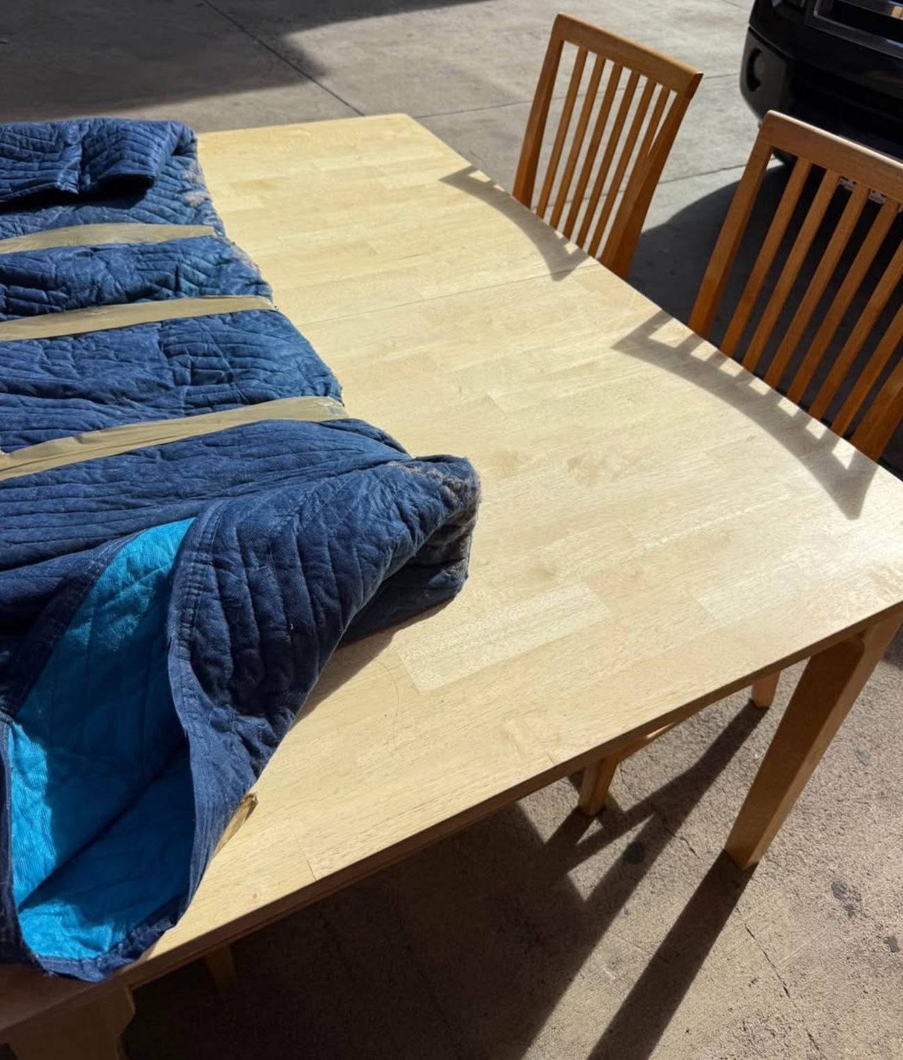 Dining Table With 4 Chairs 