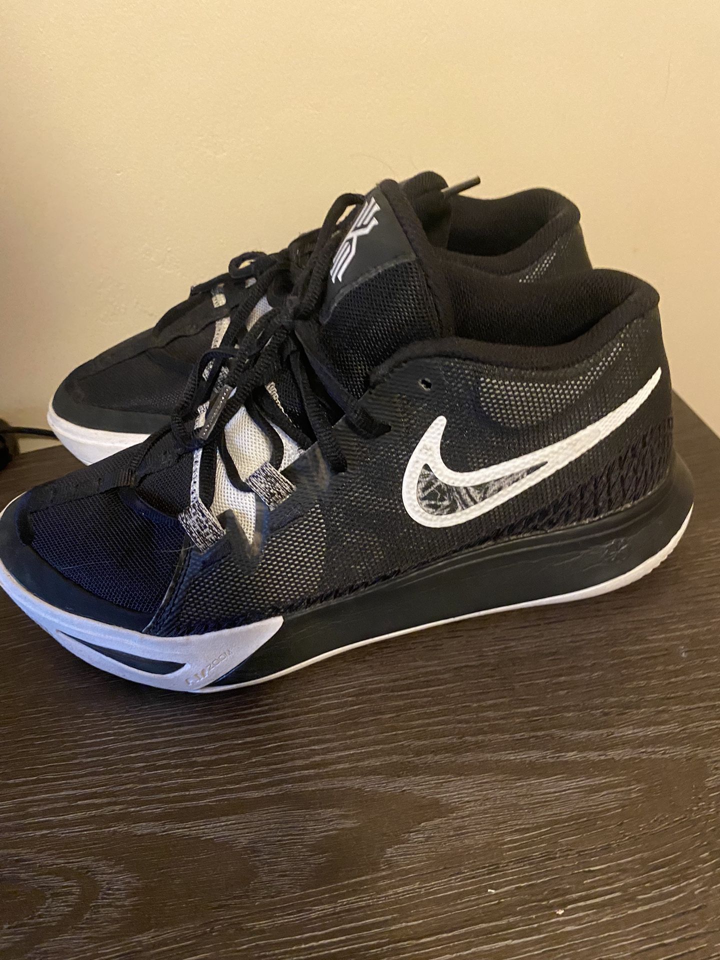 Volleyball/basketball Shoes Size In Men's