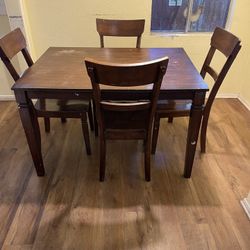 Kitchen Table $75 Gamehogs 11am-7pm