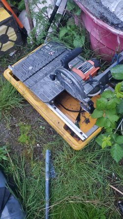 Rigid tile saw