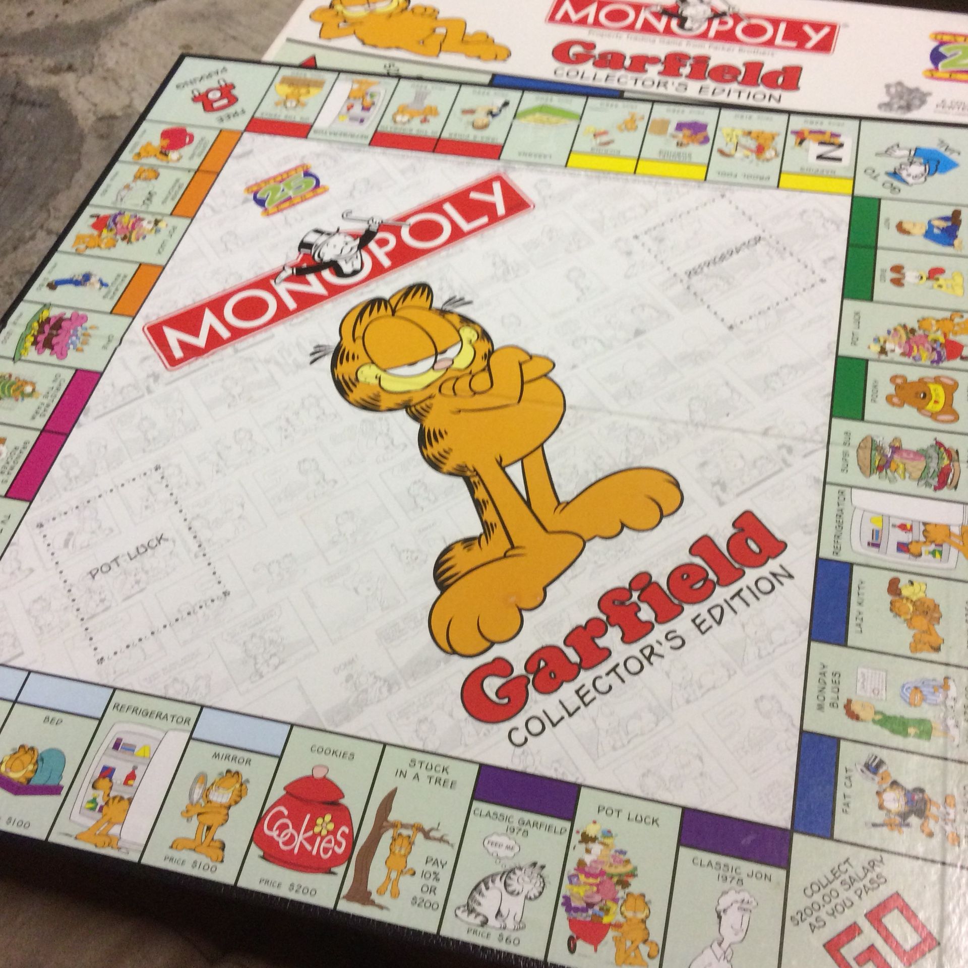 Monopoly Garfield Collector’s Edition Original 2003 Trading Game (Complete)