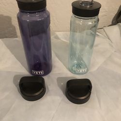 New YETI Yonder Water Bottle with Yonder Chug Cap, sea foam - 20oz or navy - 34oz 