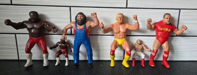 Lot Of 6 Vintage 1980’s WWF Wrestling Superstars Figures
