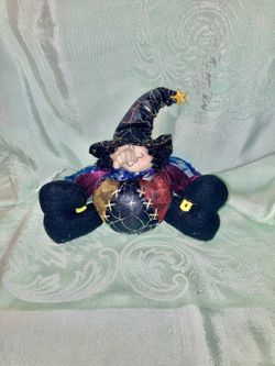 6” Plush Spiderweb Witch Halloween Decor