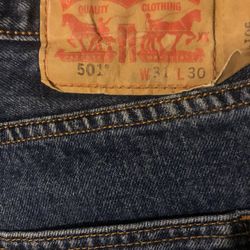 501 Levi’s 31x30 $20 