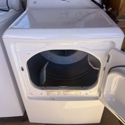 GE Laundry Set 