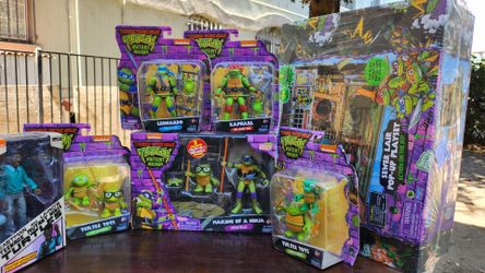 Teenage mutant ninja turtles, animator series with diorama