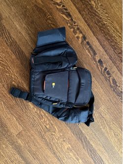 Case Logic Camera Sling Backpack / DSLR Camera Bag