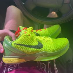 Kobe 6 Grinch