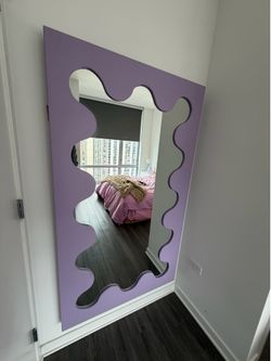 PURPLE  TRENDY CURVY MIRROR