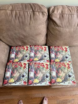Tuscan poppies 11 inch square plastic plates-set of 6