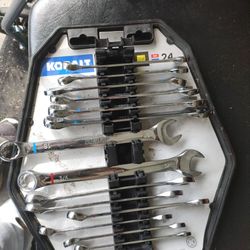 24 Piece Kobalt Wrench Set